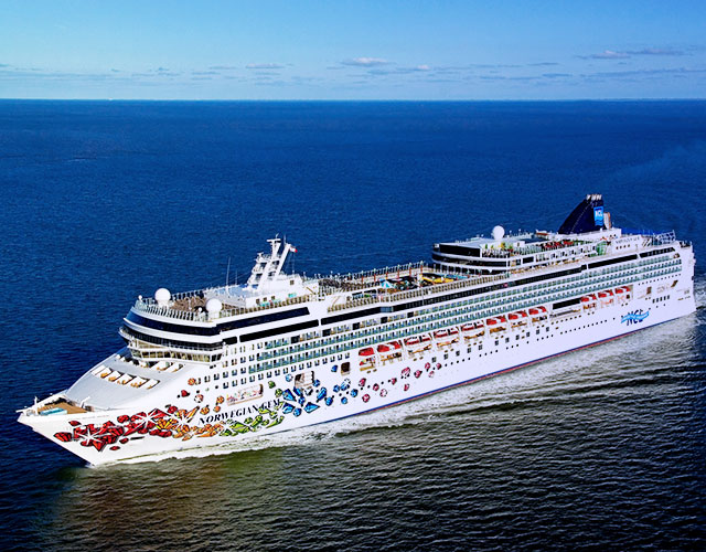 Norwegian Gem Built by MEYER WERFT