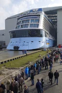 Ausdocken der Ovation of the Seas