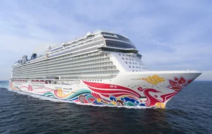 Norwegian Joy ©Harald Hohenthal